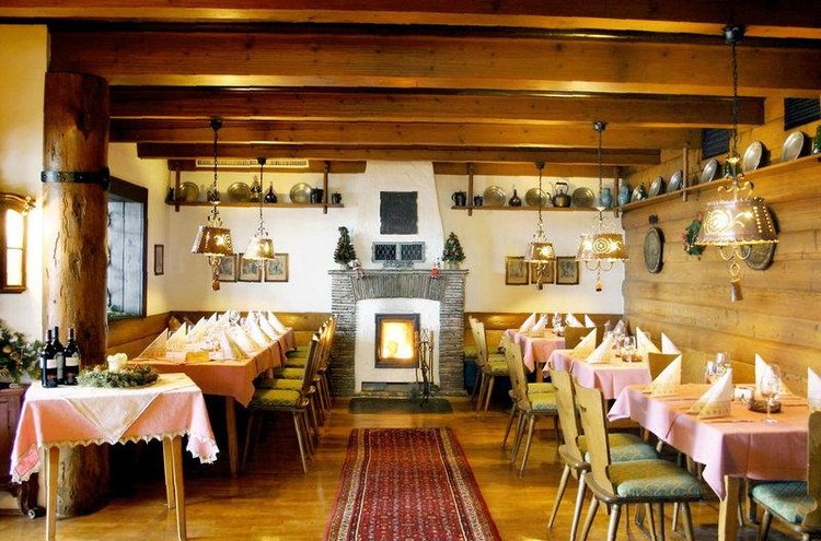 Zájezd Alpenlandhotel Hirsch **** - Allgäu / Bad Hindelang - Restaurace