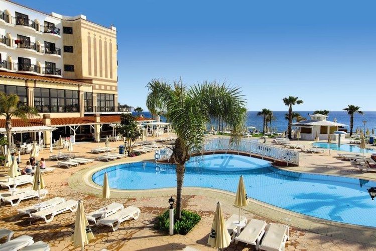 Zájezd Constantinos the Great Beach Hotel ***** - Kypr / Paralimni - Bazén