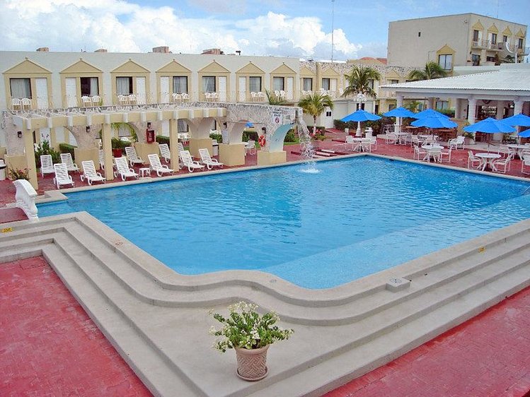 Zájezd Holiday Inn Cancun Arenas *** - Yucatan / Cancún - Bazén