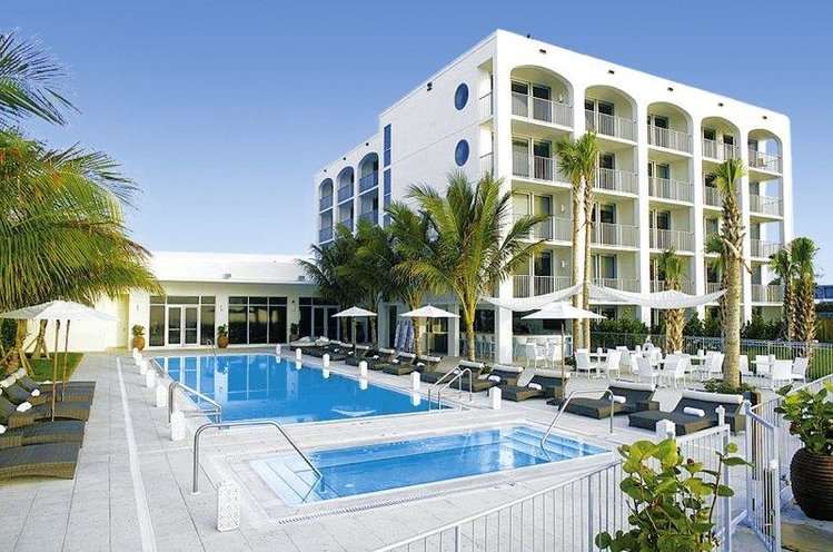Zájezd Costa D'Este Beach Resort **** - Florida - Orlando / Pláž Vero - Bazén