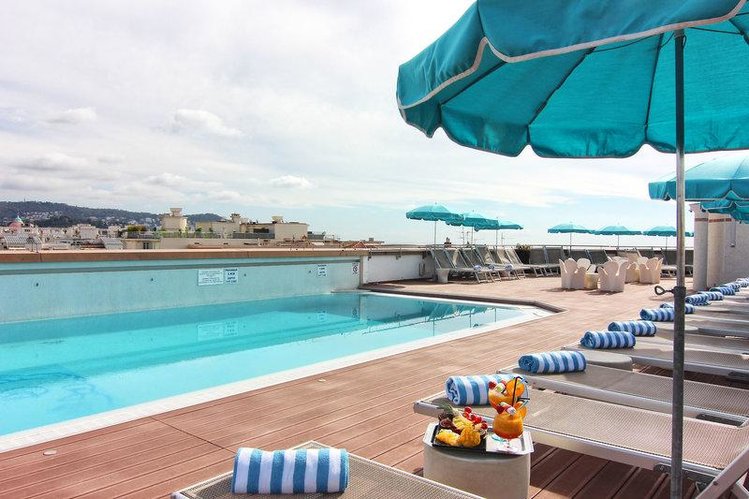 Zájezd AC Hotel by Marriott Nice **** - Azurové pobřeží / Nice - Bazén