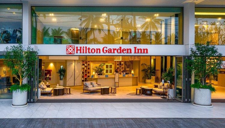 Zájezd Hilton Garden Inn Phuket, Thailand **+ - Phuket / Phuket-Stadt - Bar