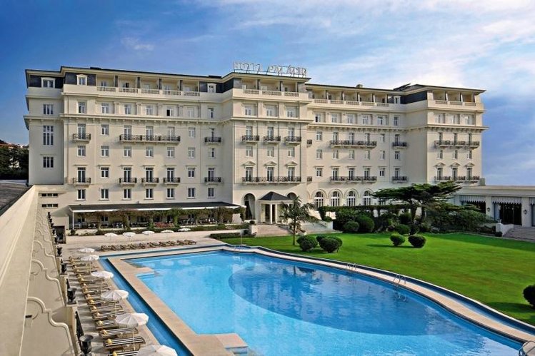 Zájezd Palacio Estoril Golf & Spa ***** - Lisabonské pobřeží / Estoril - Bazén