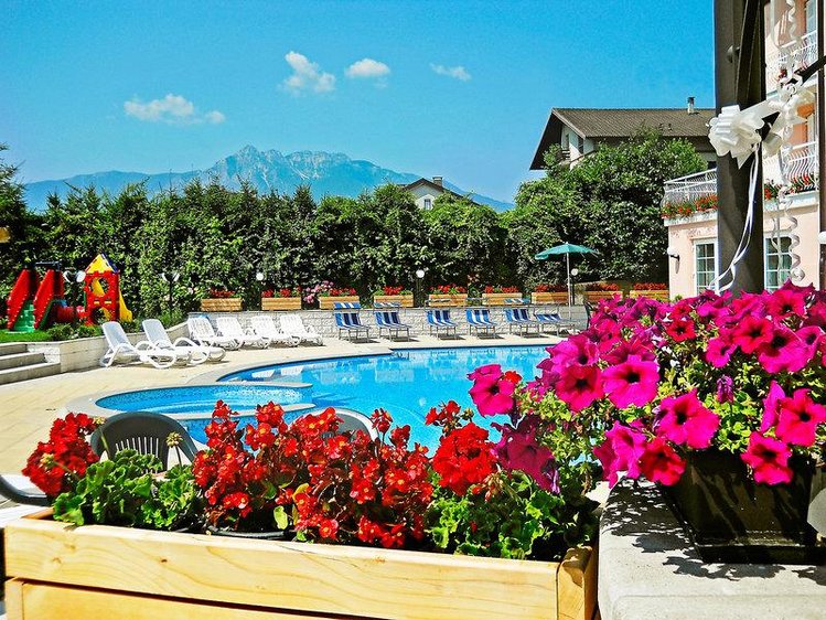 Zájezd Bellaria *** - Jižní Tyrolsko - Dolomity / Levico Terme - Bazén
