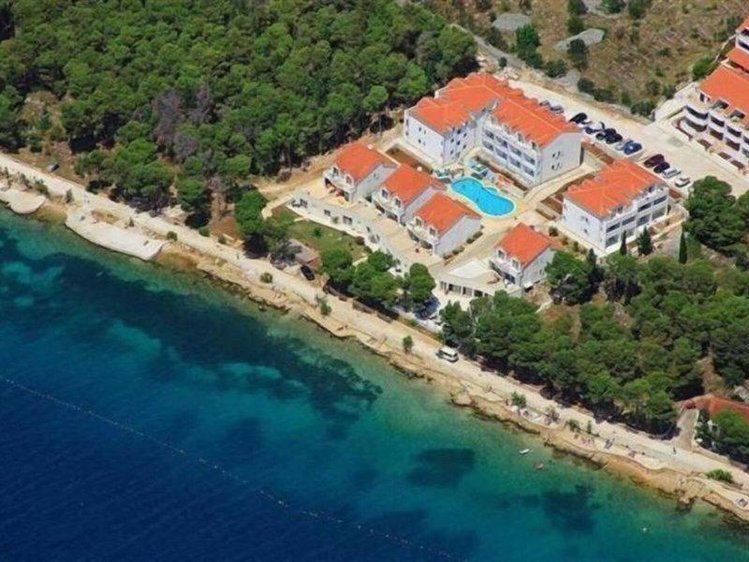 Zájezd Illyrian Resort *** - Jižní Dalmácie a jiné ostrovy / Milna - Záběry místa