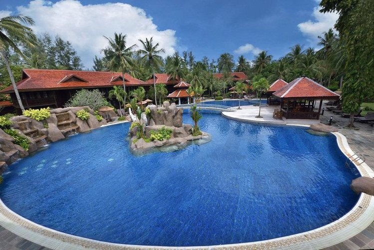 Zájezd Meritus Pelangi Beach Resort & Spa, Langkawi ***** - Malajsie / ostrov Langkawi - Bazén