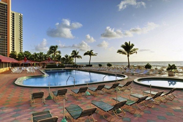 Zájezd Ramada Plaza Marco Polo Beach Resort *** - Florida - Miami / Pláž Miami - Bazén