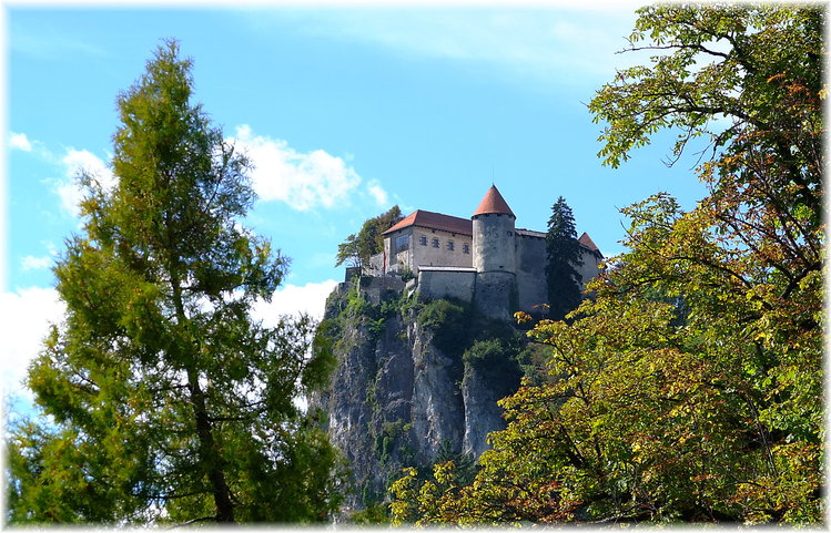 Zájezd Burg Hrib & Hotel Bor *** - Slovinsko / Preddvor - Hrad a jezero Bled