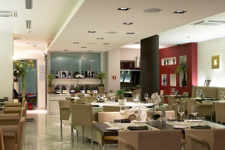 Zájezd Jazz Hotel **** - Sardinie / Olbia - Restaurace