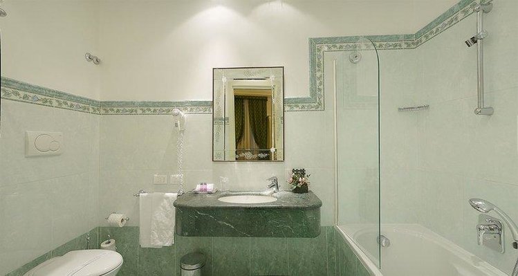 Zájezd San Luca Hotel *** - Benátsko / Benátky - Koupelna