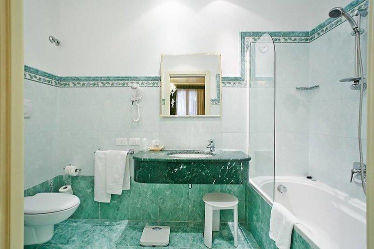 Zájezd San Luca Hotel *** - Benátsko / Benátky - Koupelna