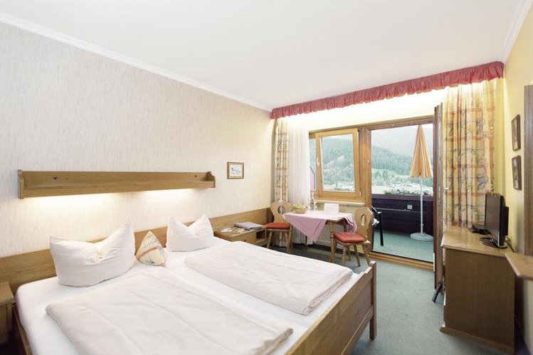 Zájezd DEVA Hotel Sonnleiten *** - Bavorské Alpy / Reit Im Winkl - Příklad ubytování