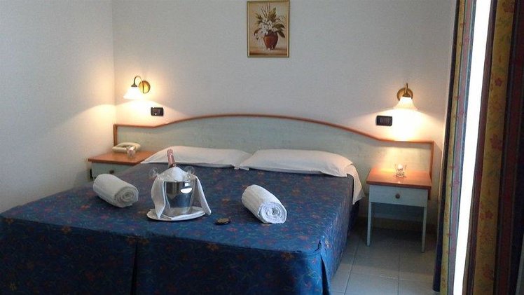 Zájezd Park Hotel Oasi *** - Sicílie - Liparské ostrovy / Fondachello di Mascali - Příklad ubytování