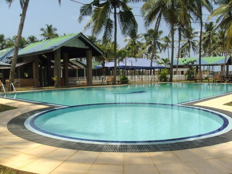 Zájezd Carolina Beach ** - Srí Lanka / Chilaw - Bazén