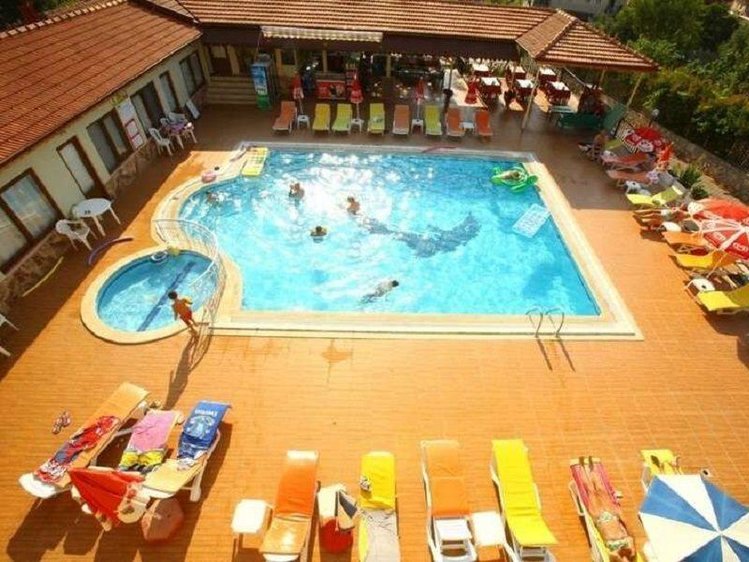 Zájezd Villa Turk Apartments ** - Egejská riviéra - od Dalamanu po Fethiya / Ovacik - Vnitřní bazén