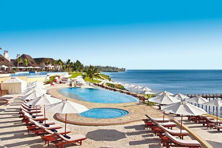 Zájezd Sea Cliff Resort & Spa ****+ - Zanzibar / Mangapwani - Bazén