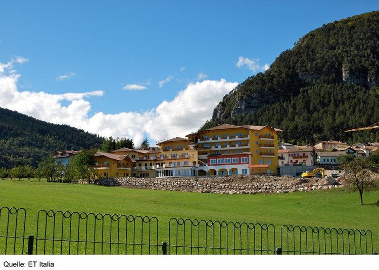 Zájezd Al Sole Beauty & Vit **** - Jižní Tyrolsko - Dolomity / Fai della Paganella - Záběry místa