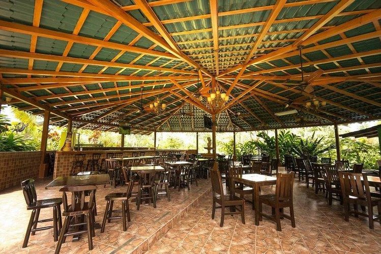 Zájezd Blue River Resort & Hot Springs **** - Kostarika / Nationalpark Rincón de la Vieja - Bar