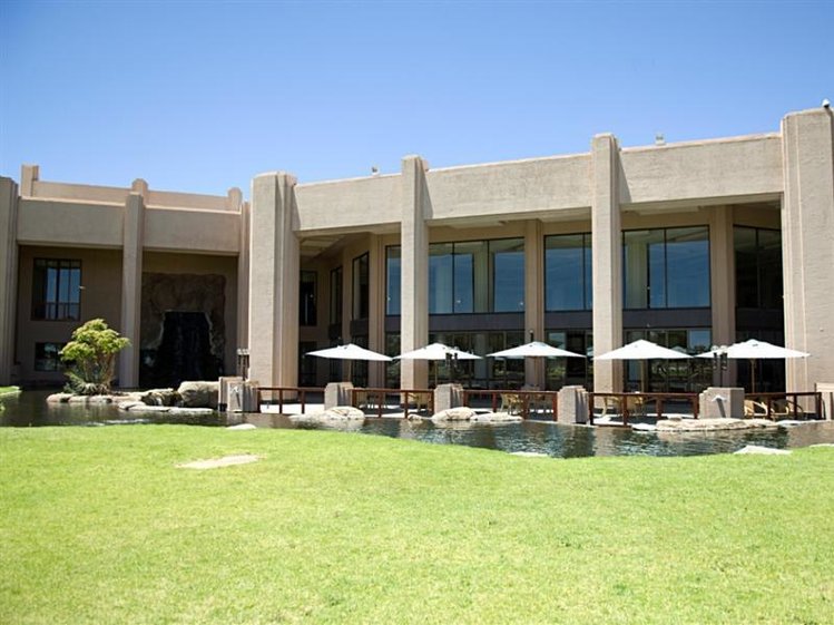 Zájezd Windhoek Country Club Resort **** - Namibie / Windhoek - Záběry místa