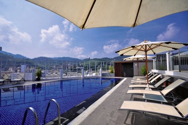 Zájezd The ASHLEE Heights Patong Hotel & Suites **** - Phuket / Patong - Bazén