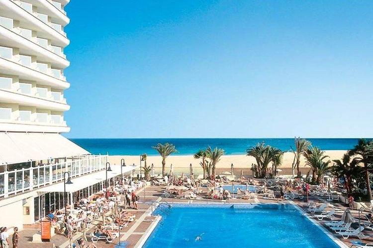 Zájezd ClubHotel Riu Oliva Beach Resort *** - Fuerteventura / Corralejo - Bazén
