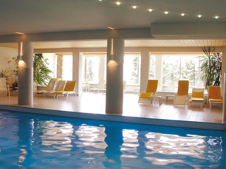 Zájezd Almdorf & Sporthotel Hochlienz *** - Východní Tyrolsko / Lienz - Vnitřní bazén