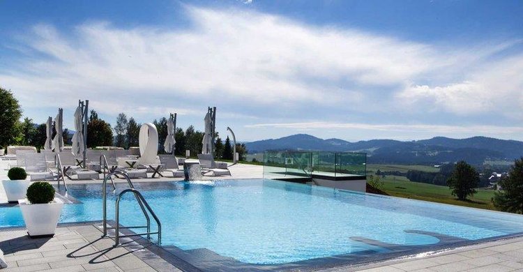 Zájezd Familien & Sport Resort Aigo **** - Salzbursko / Aigen im Mühlkreis - Bazén