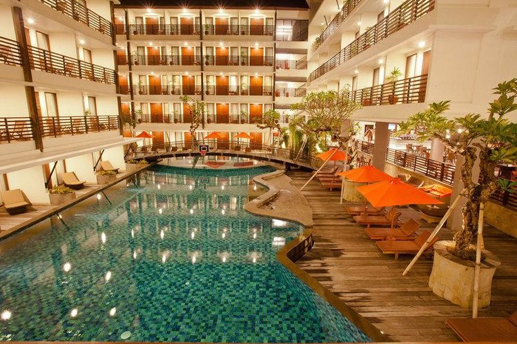 Zájezd Sun Island Hotel & Spa Kuta **** - Bali / Canggu - Vnitřní bazén