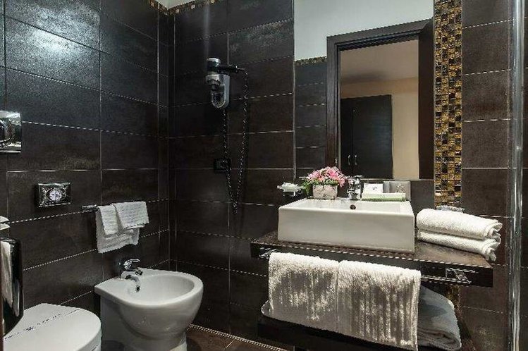 Zájezd Catone District Hotel *** - Řím a okolí / Řím - Koupelna