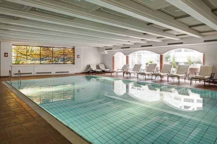Zájezd Castel Rundegg ****+ - Jižní Tyrolsko - Dolomity / Meran - Vnitřní bazén