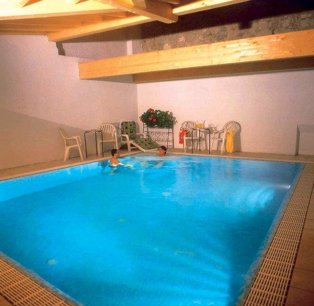 Zájezd Villa Isabella *** - Lago di Garda a Lugáno / Brenzone - Vnitřní bazén