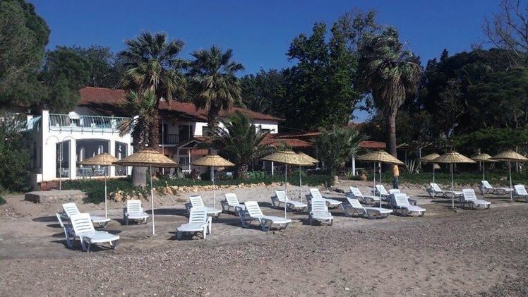 Zájezd Altin Camp & Park Hotel *** - Egejská riviéra - od Ayvaliku přes Izmir až po Cesme / Edremit - Pláž