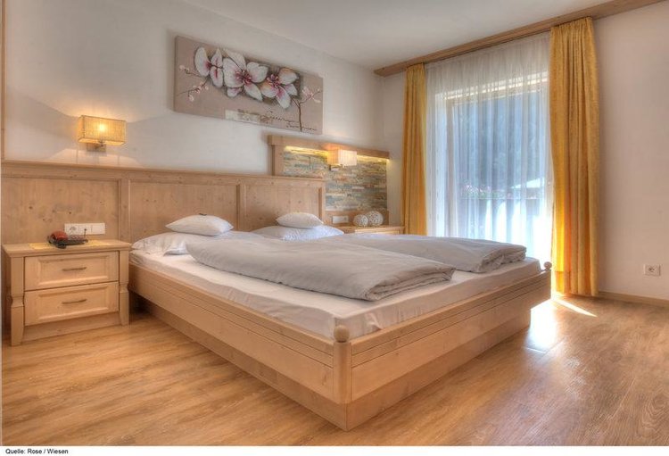 Zájezd Residence Rose **** - Jižní Tyrolsko - Dolomity / Sterzing - Příklad ubytování