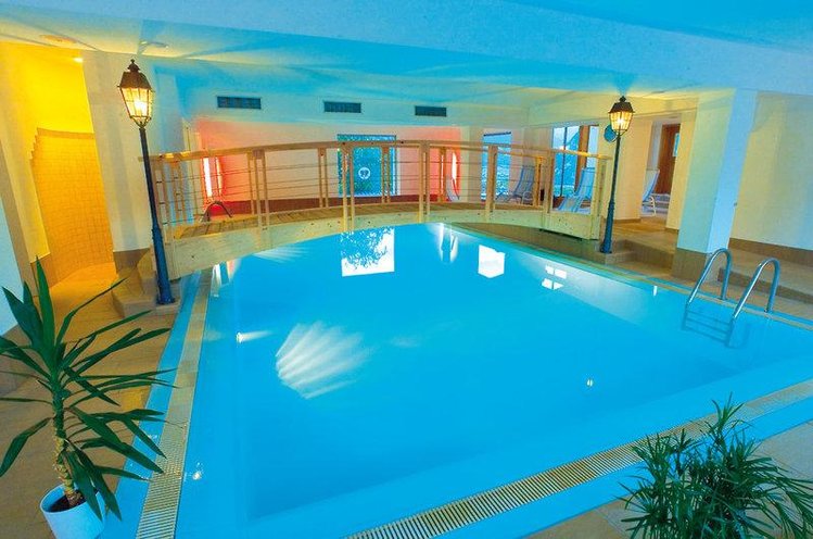Zájezd Natur Aktiv Hotel Lamm **** - Jižní Tyrolsko - Dolomity / Taufers im Münstertal - Vnitřní bazén
