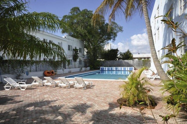 Zájezd The Tropics Hotel & Hostel (Kat.: Privatzimmer, 2 Twin Beds) ** - Florida - Miami / Miami - Bazén