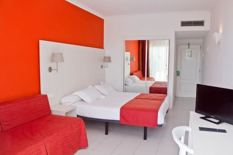 Zájezd Club Hotel Sur Menorca **** - Menorka / Punta Prima - Příklad ubytování