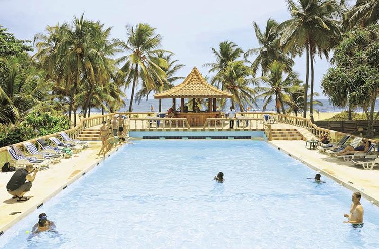 Zájezd Golden Star Beach Hotel *** - Srí Lanka / Negombo - Bazén