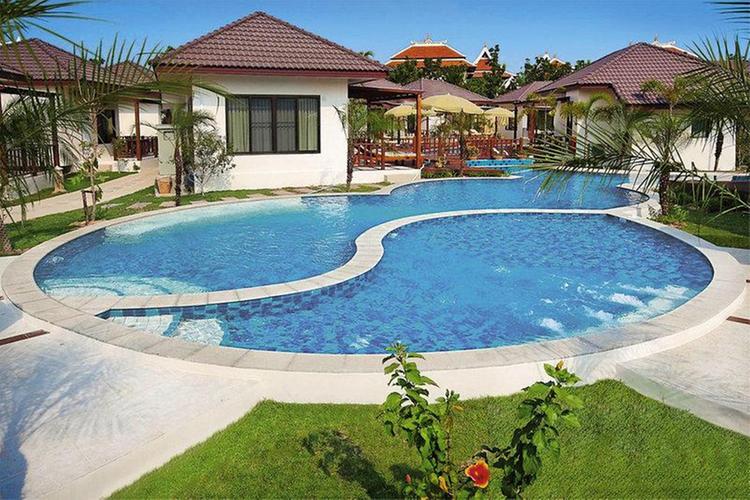 Zájezd Pinnacle Grand Jomtien Resort *** - Thajsko - jihovýchod / Jomtien Beach - Bazén