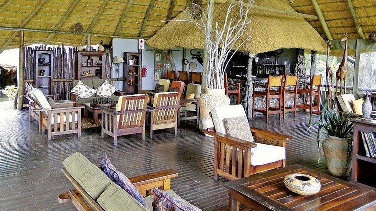 Zájezd Elephant Valley Lodge **** - Botswana / Kasane - Bar