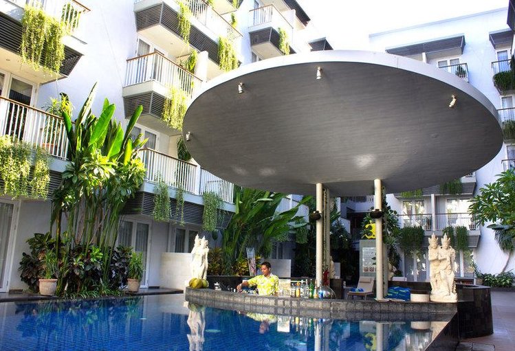 Zájezd EDEN Hotel Kuta Bali **** - Bali / Kuta - Bazén