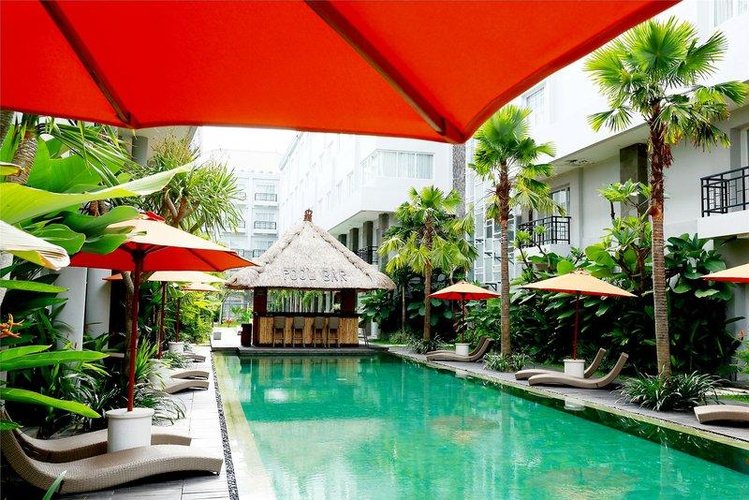 Zájezd b Hotel Bali & Spa **** - Bali / Denpasar - Bazén