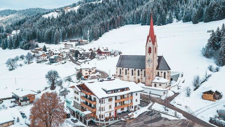 Zájezd Kirchenwirt  - Jižní Tyrolsko - Dolomity / Toblach - Záběry místa