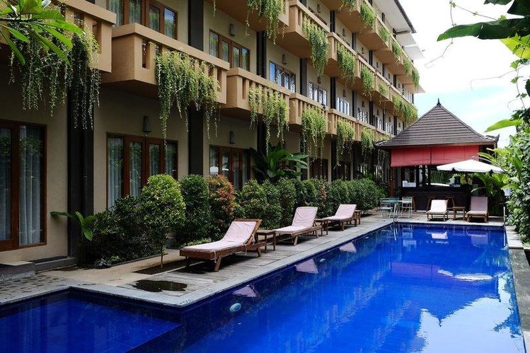 Zájezd Bali Chaya Hotel Legian  - Bali / Legian - Bazén