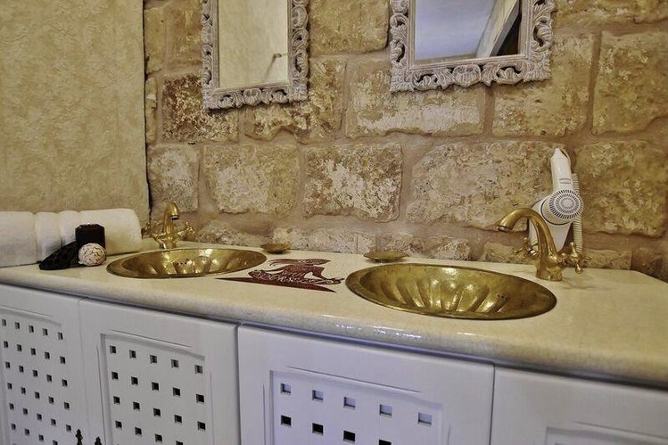 Zájezd Chapel 5 Suites **** - ostrov Malta / Naxxar - Koupelna