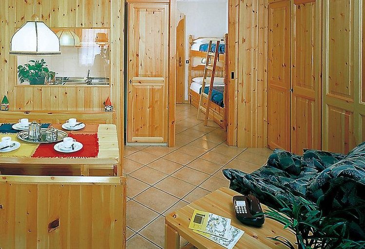 Zájezd Aparthotel des Alpes *** - Jižní Tyrolsko - Dolomity / Cavalese - Příklad ubytování
