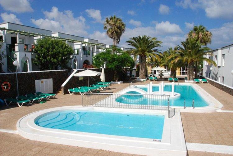 Zájezd Apartamentos Guacimeta ** - Lanzarote / Playa Matagorda - Bazén