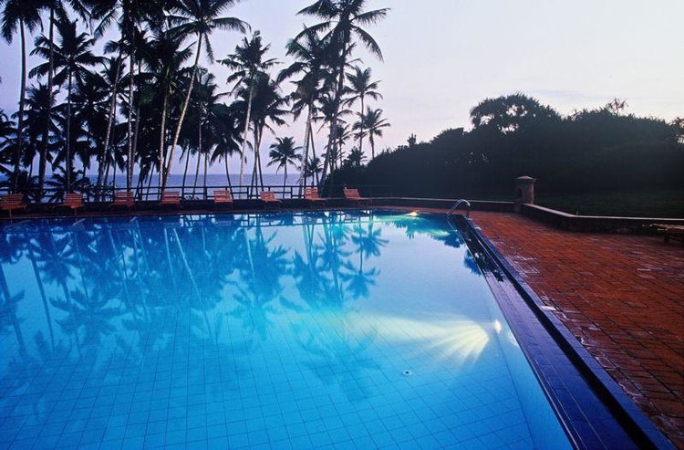 Zájezd Barberyn Beach Ayurveda Resort **** - Srí Lanka / Weligama - Bazén