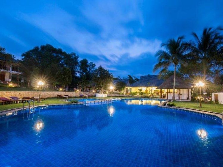 Zájezd MyPlace Siena Garden Resort *** - Vietnam / Phu Quoc - Bazén