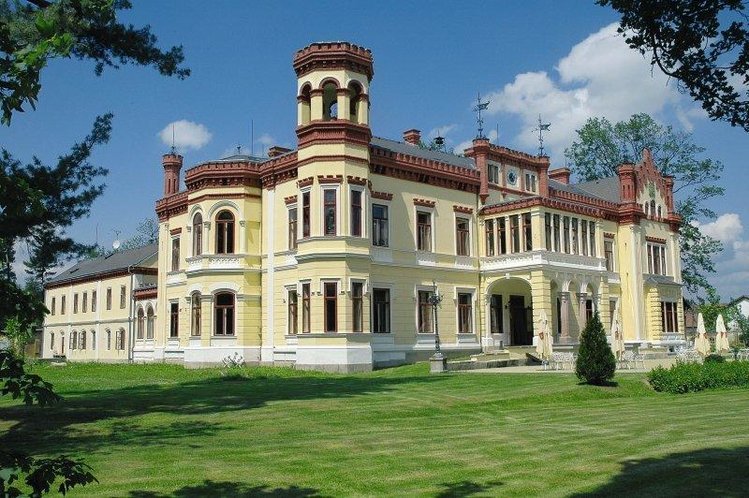 Zájezd Schlosshotel Mostov *** - Čechy / Cheb - Záběry místa