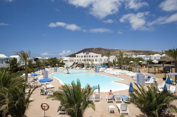 Zájezd Paradise Island Aparthotel **** - Lanzarote / Playa Blanca - Bazén